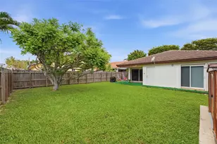 16478 SW 99th St, Miami, FL 33196 - Photo 3