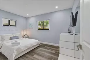 7395 SW 39th St, Miami, FL 33155 - Photo 25
