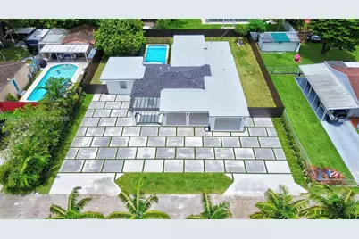 1920 SW 67th Ave, Miami, FL 33147 - Photo 45
