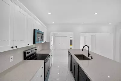 1920 SW 67th Ave, Miami, FL 33147 - Photo 11