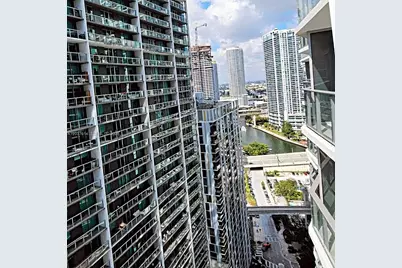 77 SE 5th Street #2914, Miami, FL 33131 - Photo 15
