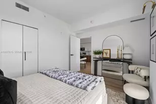 2479 NE 192 St, Miami, FL 33180 - Photo 11