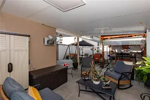 1052 W 79th St, Hialeah, FL 33014 - Photo 29