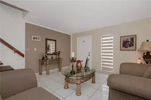 1052 W 79th St, Hialeah, FL 33014 - Photo 5