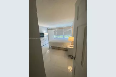 1500 Bay Rd #654S, Miami Beach, FL 33139 - Photo 9