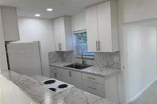 1501 NE 173rd St, North Miami Beach, FL 33162 - Photo 5