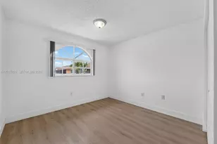 3574 W 80th St, Hialeah, FL 33018 - Photo 23