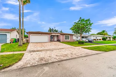 2751 NW 107th Ter, Sunrise, FL 33322 - Photo 3