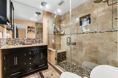 2751 NW 107th Ter, Sunrise, FL 33322 - Photo 17