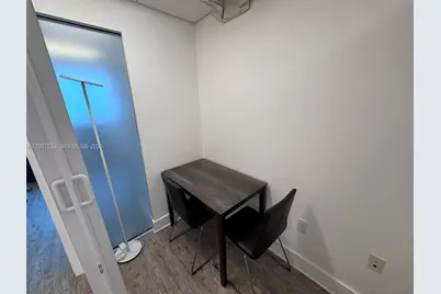 40 SW 13th St #402, Miami, FL 33130 - Photo 5