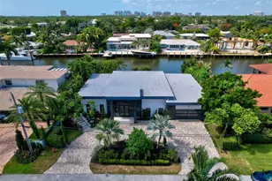2832 NE 24th Ct, Fort Lauderdale, FL 33305 - Photo 9