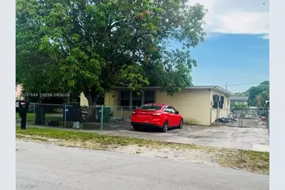 3100 NW 162nd St, Miami Gardens, FL 33054 - Photo 3