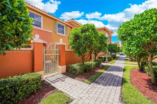 642 SW 106th Ave, Pembroke Pines, FL 33025 - Photo 39