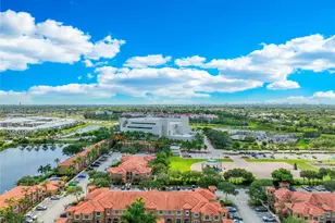642 SW 106th Ave, Pembroke Pines, FL 33025 - Photo 45