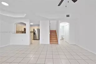 642 SW 106th Ave, Pembroke Pines, FL 33025 - Photo 35