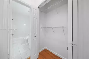 642 SW 106th Ave, Pembroke Pines, FL 33025 - Photo 27
