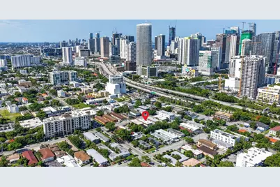 450 SW 9th St, Miami, FL 33130 - Photo 27