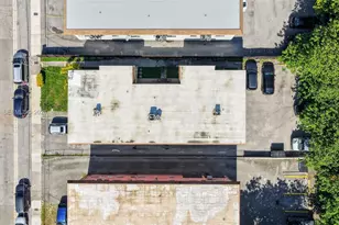 450 SW 9th St, Miami, FL 33130 - Photo 15