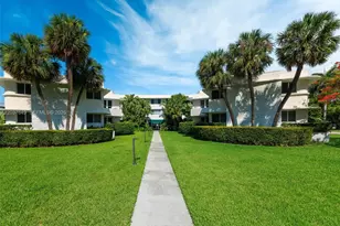 10190 Collins Ave, Bal Harbour, FL 33154 - Photo 13