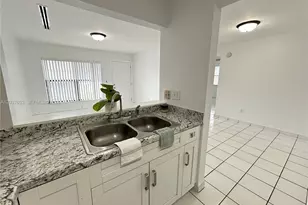 15332 SW 72nd St, Miami, FL 33193 - Photo 17