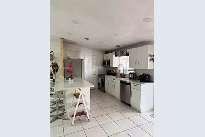 1133 SW 130th Ave, Miami, FL 33184 - Photo 5
