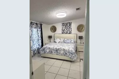 1133 SW 130th Ave, Miami, FL 33184 - Photo 7