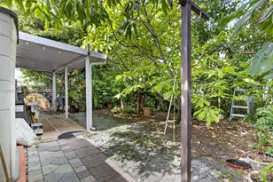 5430 W 4th Ln, Hialeah, FL 33012 - Photo 33
