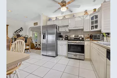 5430 W 4th Ln, Hialeah, FL 33012 - Photo 15