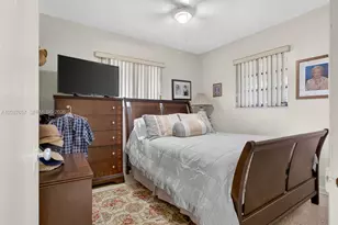 5430 W 4th Ln, Hialeah, FL 33012 - Photo 25