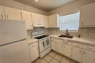 7505 SW 82nd St, Miami, FL 33143 - Photo 9