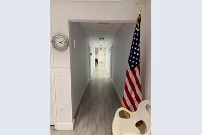 Medical Office For Sale On 27th Ave, Miami, FL 33133 - Photo 9