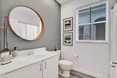 1725 Winterberry Ln, Weston, FL 33327 - Photo 33