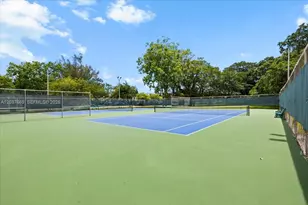 9441 Evergreen Pl, Davie, FL 33324 - Photo 23