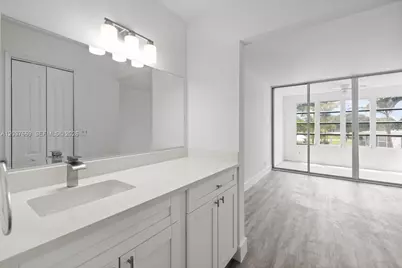 9441 Evergreen Pl #206, Davie, FL 33324 - Photo 13