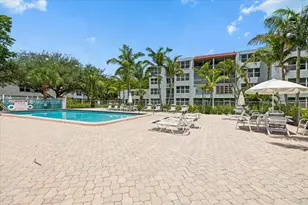 9441 Evergreen Pl, Davie, FL 33324 - Photo 19