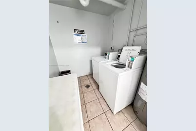 9441 Evergreen Pl #206, Davie, FL 33324 - Photo 3