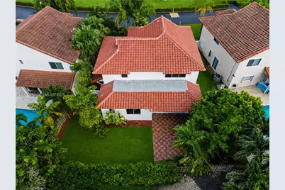 4725 NW 104th Ave, Doral, FL 33178 - Photo 21