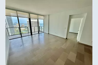 68 SE 6th St #2707, Miami, FL 33131 - Photo 11