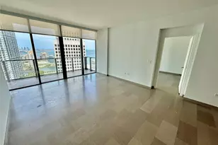 68 SE 6th St, Miami, FL 33131 - Photo 11