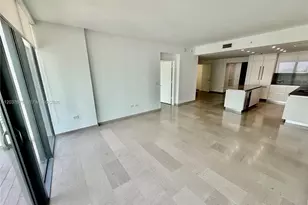 68 SE 6th St, Miami, FL 33131 - Photo 9