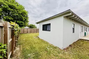 536 SW 6th Terrace, Homestead, FL 33030 - Photo 9
