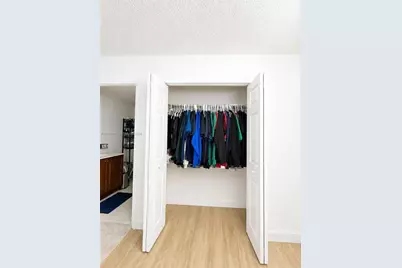 8405 NW 8th St #204, Miami, FL 33126 - Photo 15