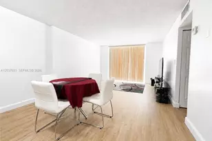 8405 NW 8th St, Miami, FL 33126 - Photo 5