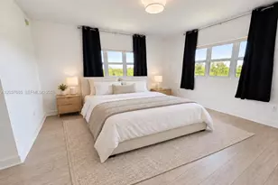 15051 Royal Oaks Ln, North Miami, FL 33181 - Photo 3