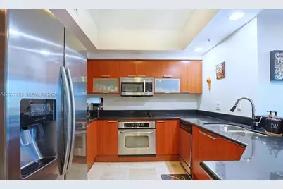 15051 Royal Oaks Ln #401, North Miami, FL 33181 - Photo 9