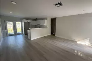1700 SW 69th Terrace, North Lauderdale, FL 33068 - Photo 3