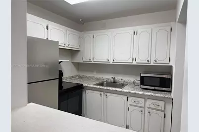 111 Tilford F #111, Deerfield Beach, FL 33442 - Photo 7