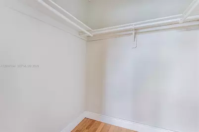 1100 W 35th St #23, Hialeah, FL 33012 - Photo 17