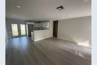 1700 SW 69th Ter, North Lauderdale, FL 33068 - Photo 3