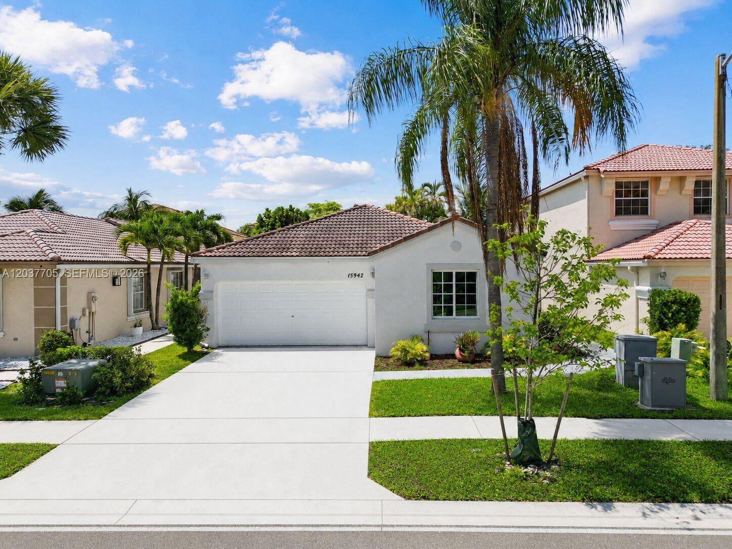 15942 NW 21st St - 15942 NW 21st St, Pembroke Pines, FL 33028 Luxury Property | Jose Angel Pina